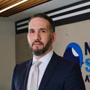 Senior Associate Nestor Galarza