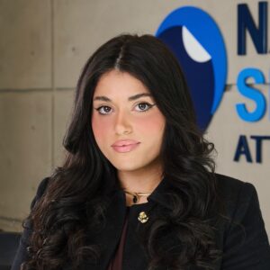 Paralegal Erika Cuadrado