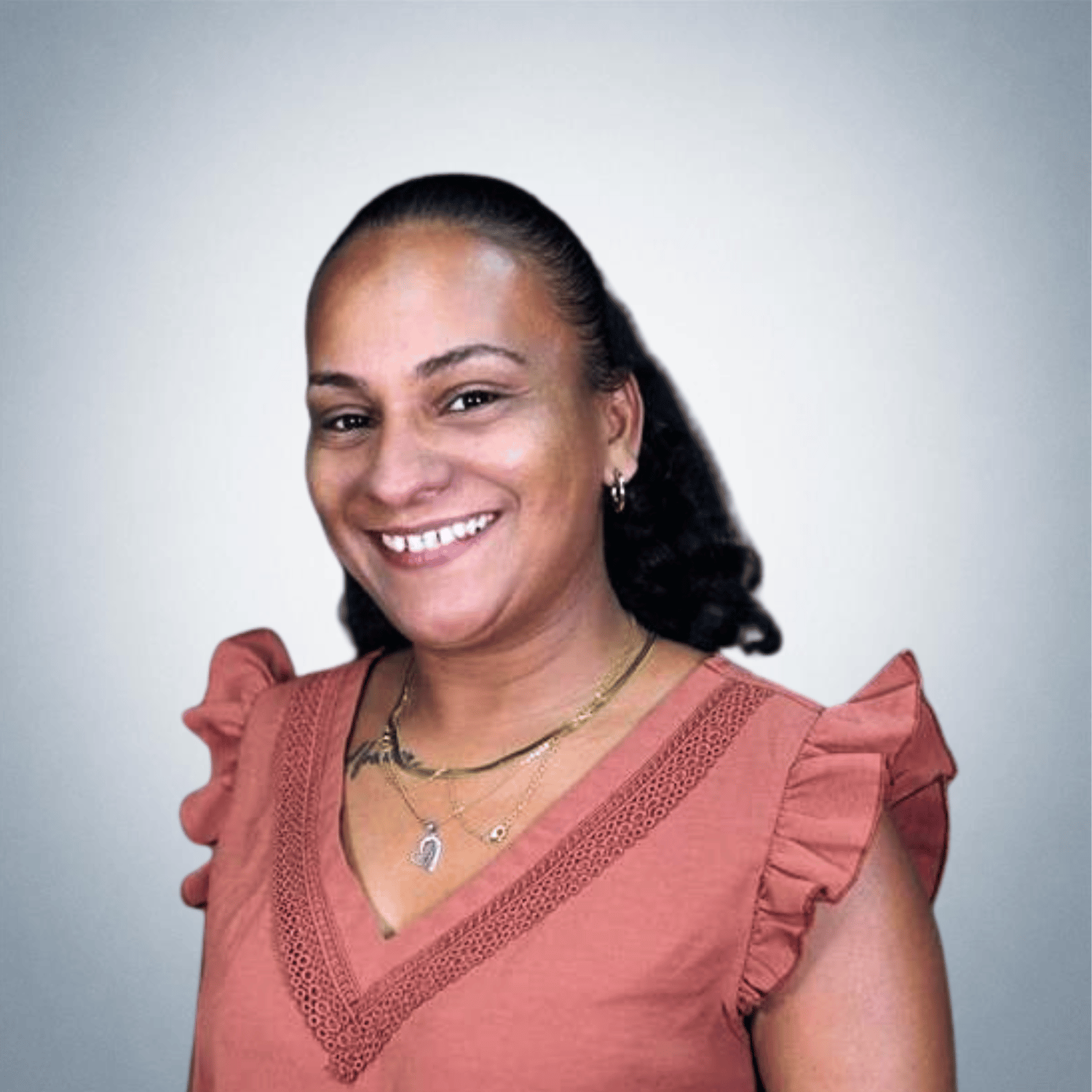 Renata Méndez paralegal